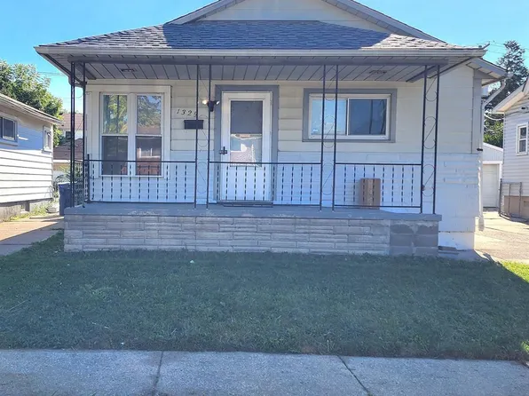 1325 Wilson Ave, Lincoln Park, MI 48146