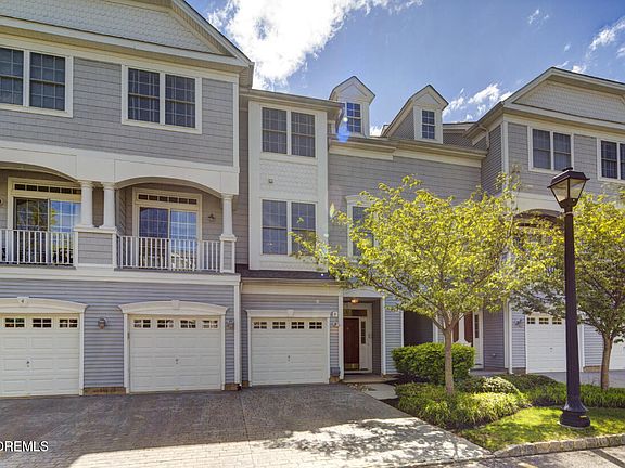2nd image of 6 Skimmer Ln