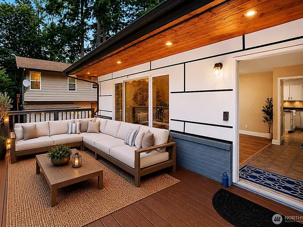 37110 5th Ave SW, Federal Way, WA 98023