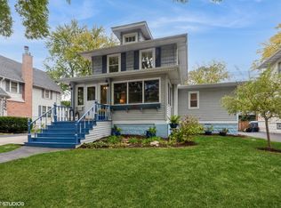 4819 Prince St, Downers Grove, IL 60515