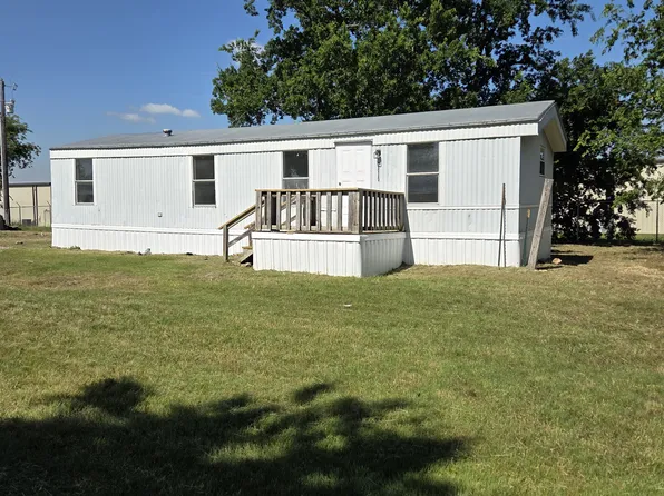 3810 Rowland Rd, Ponder, TX 76259