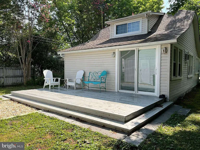 6002 Melbourne Ave — Photo 3
