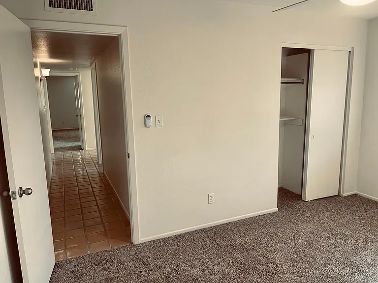5141 E Blanche Dr — Photo 26