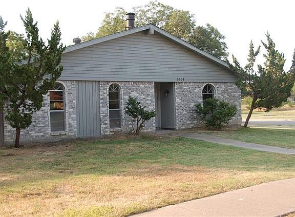 3rd image of 3108 Furneaux Ln