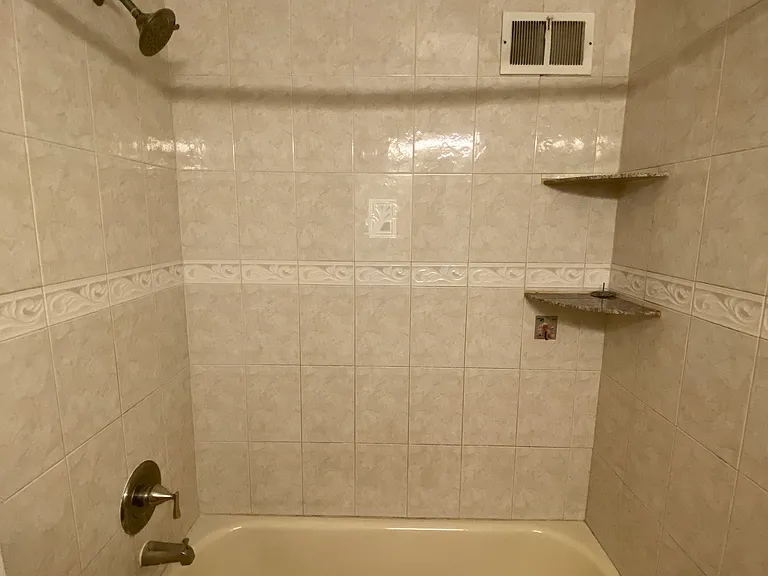 8732 Ditman St — Photo 14