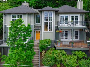 3664 NW Thurman St, Portland, OR 97210