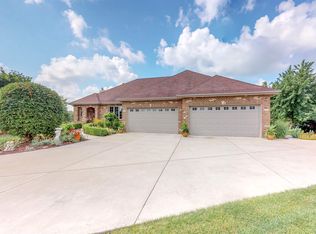 7535 W Pennington Ln, Monee, IL 60449