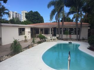 313 S Riverside Dr, Pompano Beach, FL 33062