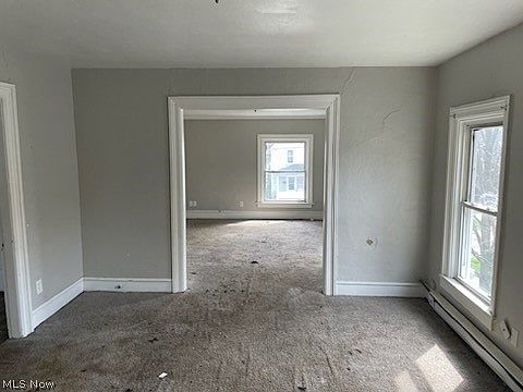 2nd image of 1018 W 2nd St