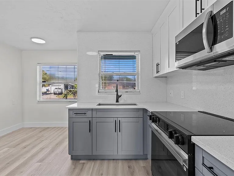 310 Westwinds Dr — Photo 14