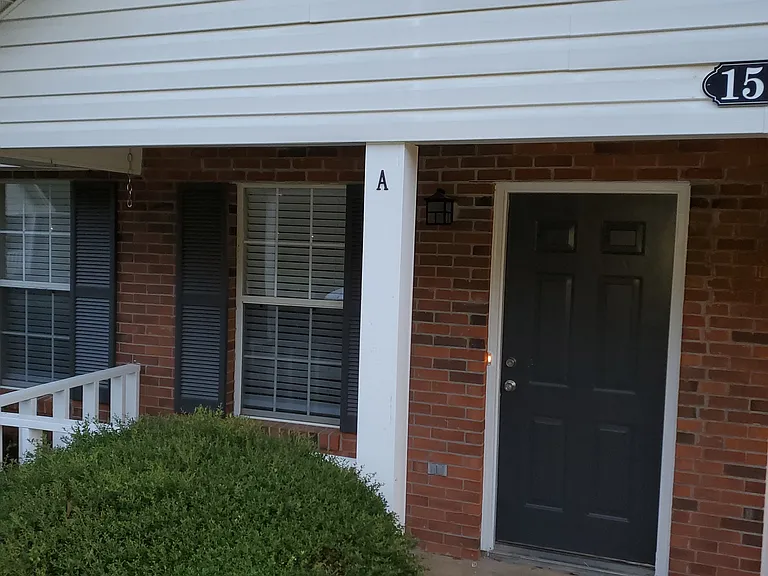1512 Turner Ct #A — Photo 1