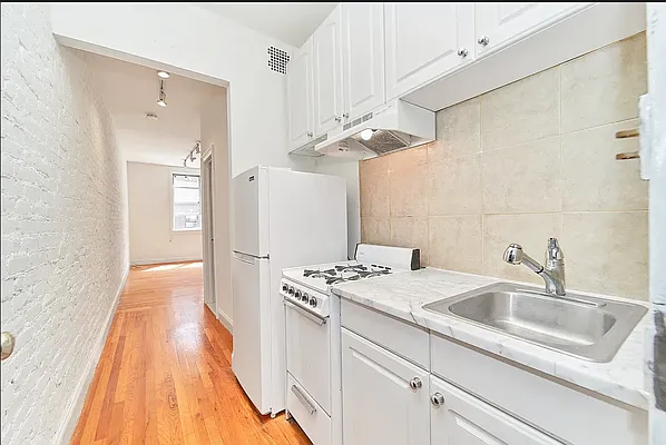 Rented by Corcoran | media 4