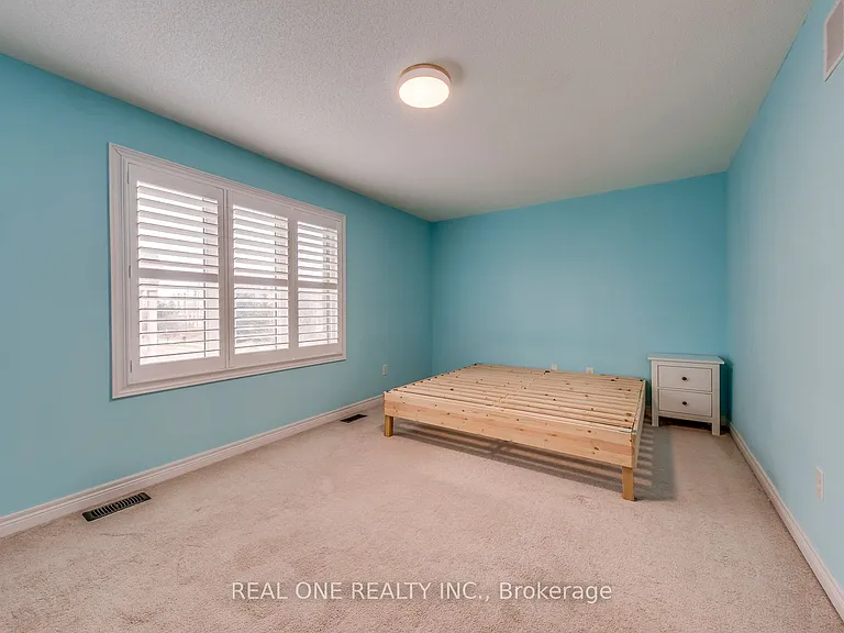 2319 Stone Glen Cres — Photo 25