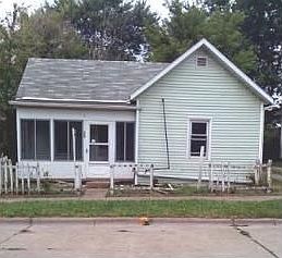 1st image of 509 N 4th St
