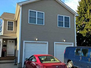 103 Beaufort St #1, Providence, RI 02908