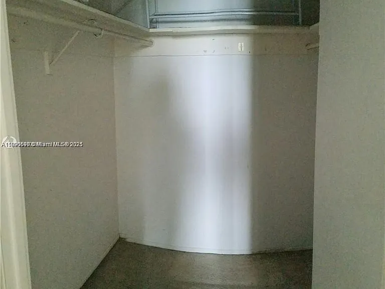 5555 Collins Ave #11U — Photo 10