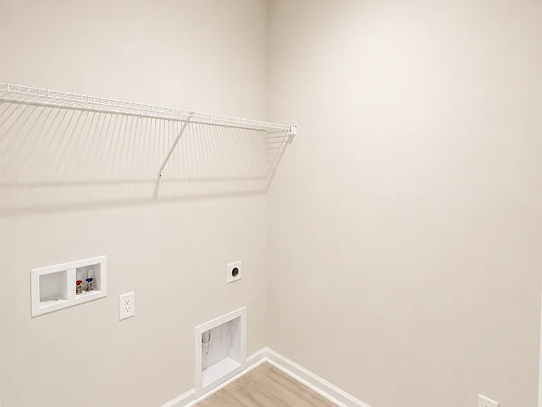 204 Gary Cir — Photo 15