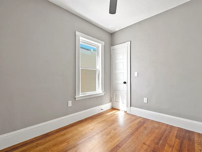 18 Lyon St #3 — Photo 18