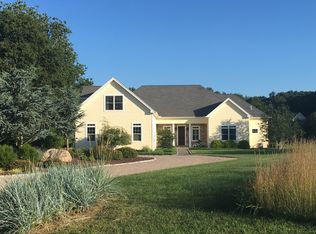 705 Richies Way, Guilford, CT 06437
