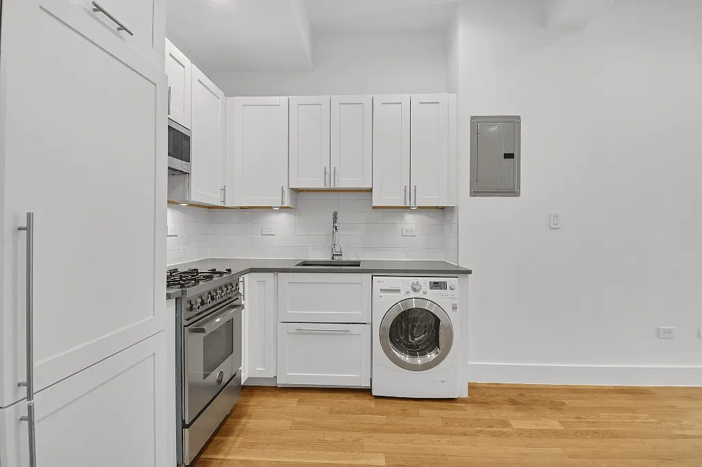 220 East 22nd Street — Photo 1