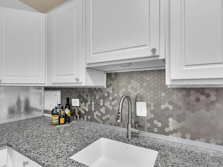 1301 Delaware Ave SW #N521 — Photo 11