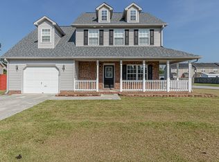 100 Dunhill Ct, Jacksonville, NC 28546