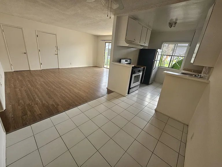 743 N Sycamore Ave #5 — Photo 8