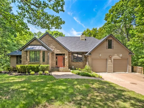 5 Jodrell Ln, Bella Vista, AR 72714