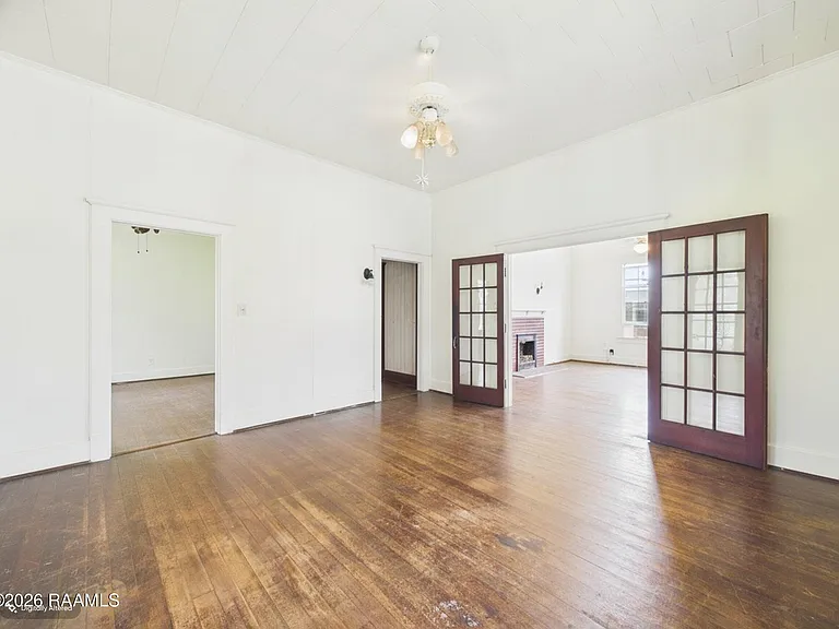 223 General Gardner Ave — Photo 16