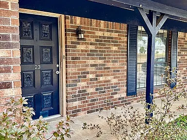 23 Woodlawn Dr — exterior photo