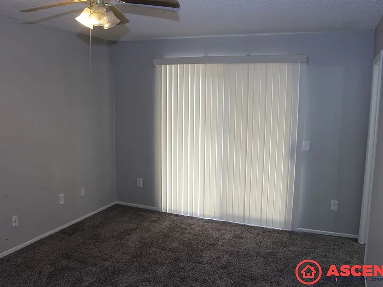 4609 Baybrook Way — Photo 8