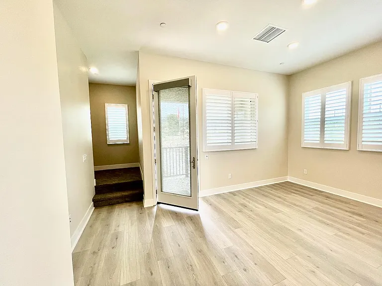1692 Enterprise Dr — Photo 11