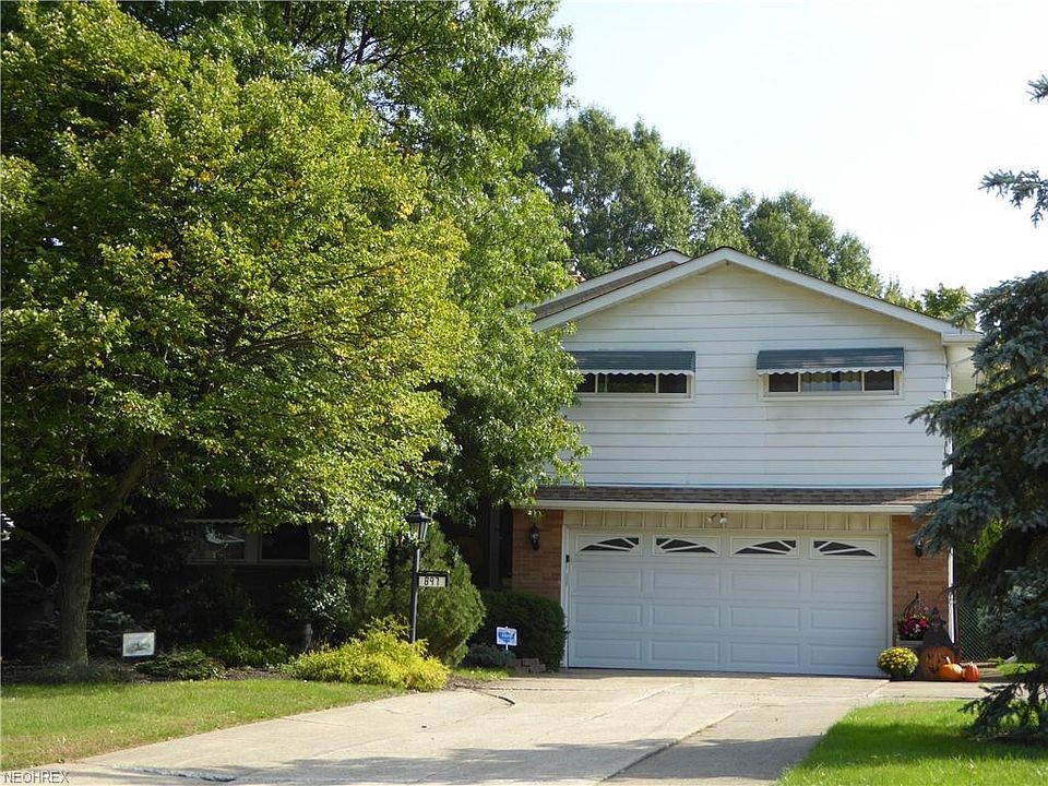 1st image of 897 Rose Blvd