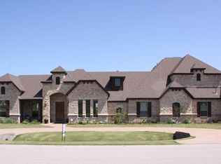 1239 Meredith Creek Ln, Fort Worth, TX 76179