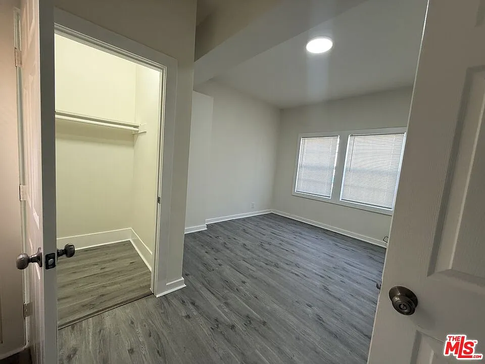 1 bed, 1.0 bath, 800 sqft, $1,990 — Photo 4