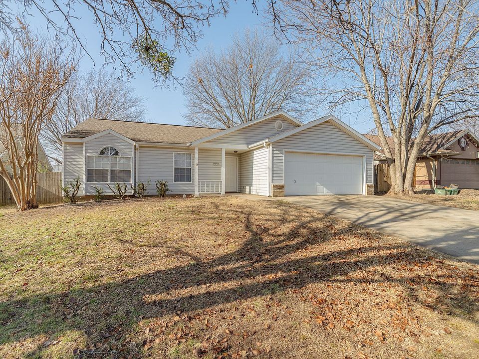 1st image of 1479 N Weatherwood Ct
