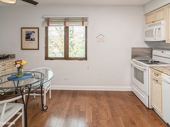 5th image of 1417 Bonnie Brae Pl APT 3D