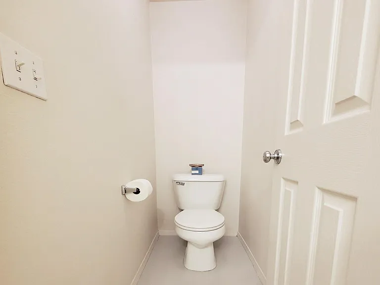 1712 SW San Mateo Ter — Photo 20