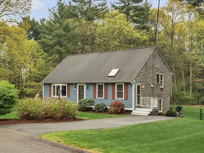 130 Wintergreen Ln, Taunton, MA, 02780