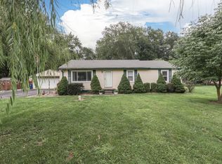 6021 Bluff Crest Ct, Indianapolis, IN