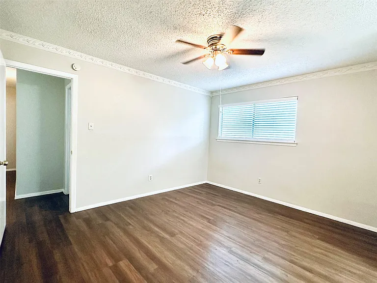 1504 Sagebrush Dr — Photo 13