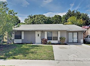 7272 Willow Spring Cir N, Boynton Beach, FL 33436