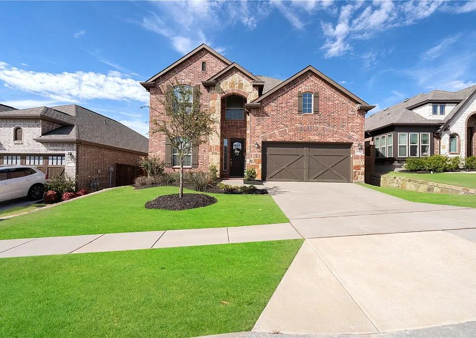 1017 Hoyt Dr
