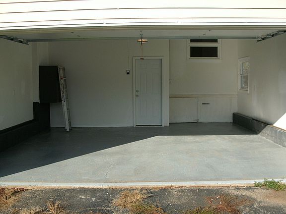 2 car Garage