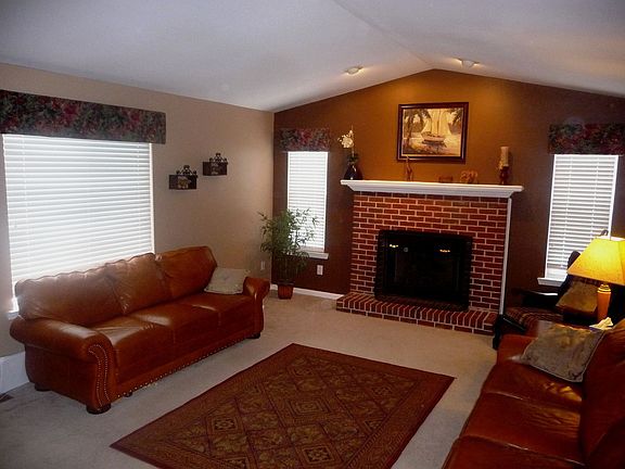 Family Room w/ Vaulted Ceiling