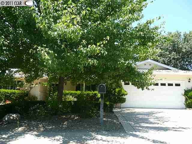 1st image of 124 Santiago Dr