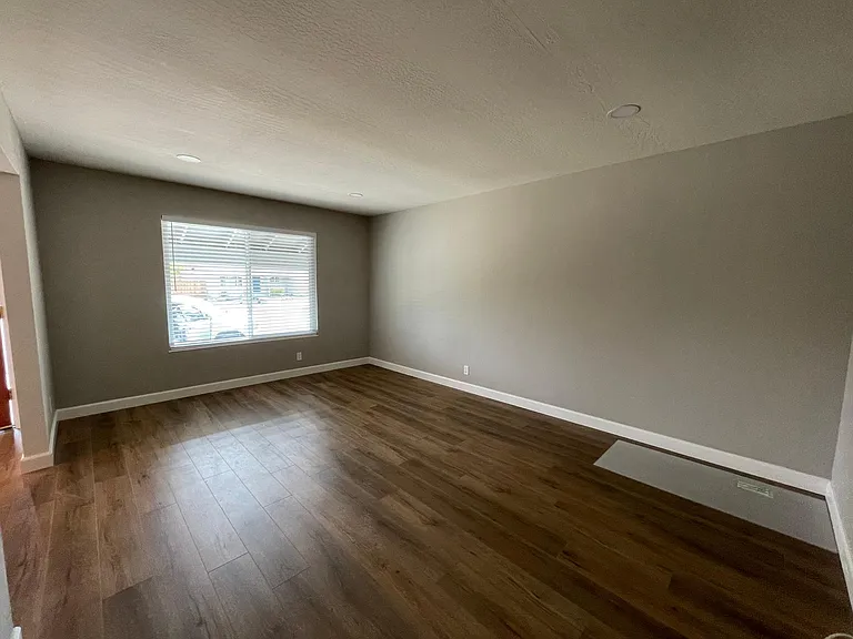 6853 Prospect Ct — Photo 17