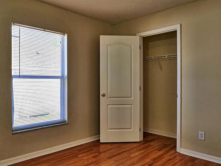 1392 Willow Wind Dr — Photo 10