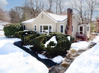 29 Woodland St, Sharon, MA 02067