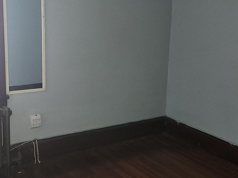 Bedroom - View 1